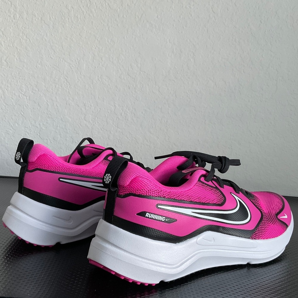Nike Cosmic Runner GS Pink‎ Black White HM4402-602 Youth Running Shoes Size 6Y - Picture 2 of 16